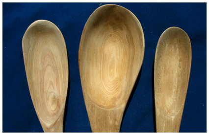 Wood Grain in Spoons
